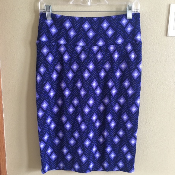 LuLaRoe Dresses & Skirts - Lularoe purple /blue skirt